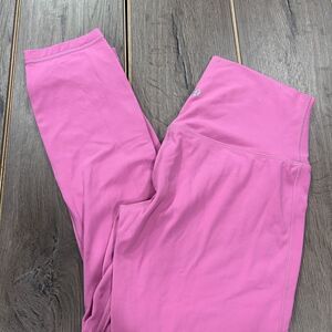 Align Crop 23”